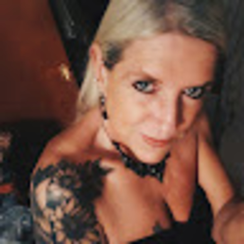 Meet your Posher, Teresa